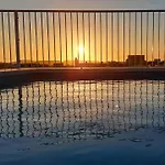 Nebur Penthouse, Sea Views & Private Roof Pool Apartamento *