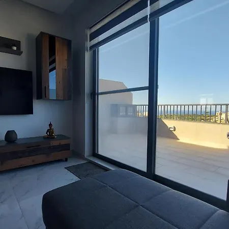 Apartment Penthouse, Sea Views And Private Roof Pool *