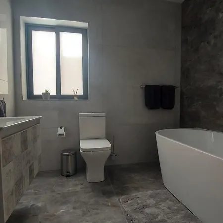 Penthouse, Sea Views And Private Roof Pool Apartmán *